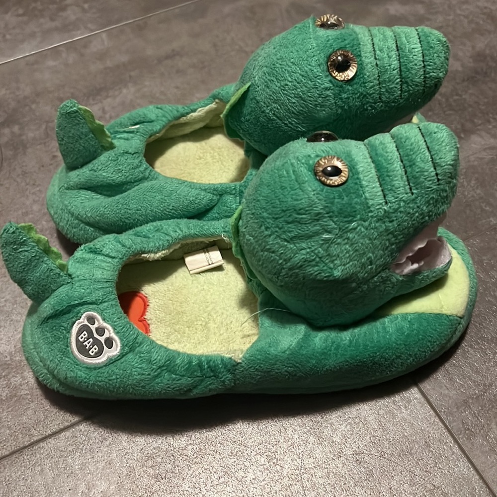 Build-A-Bear Slippers - Picture 2 of 8
